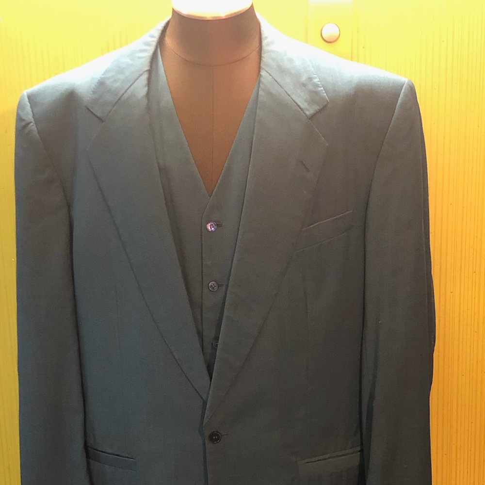 Custom suit with vest